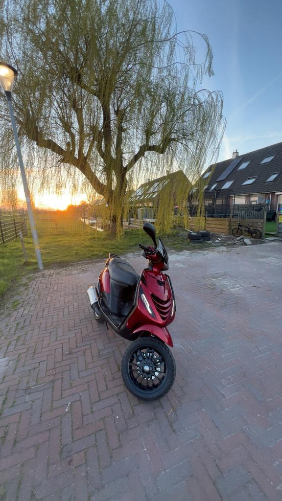 Zip 125 sp vork sm06, Fietsen en Brommers, Scooters | Piaggio, Zo goed als nieuw, Zip, Tweetakt, Ophalen