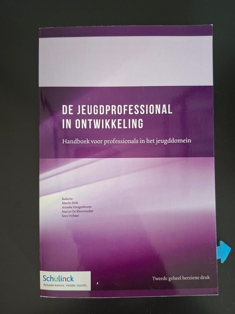 De Jeugdprofessional in Ontwikkeling - Handboek, Ophalen of Verzenden, Gamma, Zo goed als nieuw, HBO