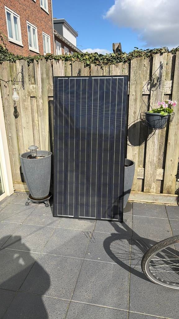 Zonnepaneel 12 volt laden plug en play, Ophalen, Zo goed als nieuw