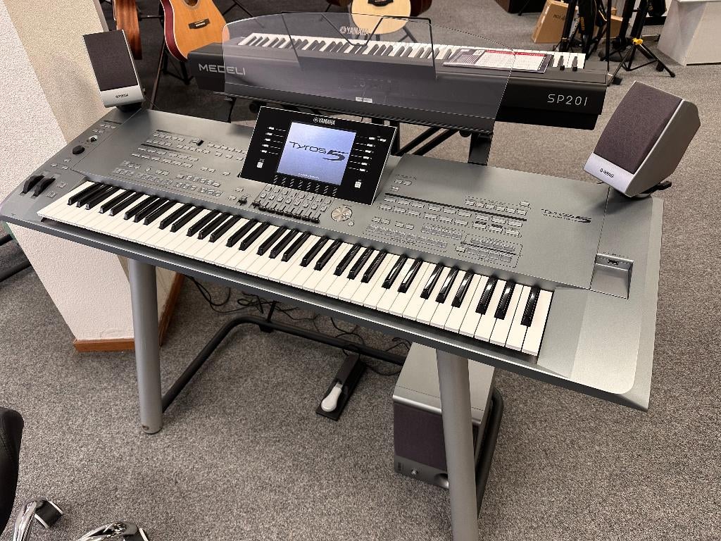 Yamaha Tyros5 76 XXL in zeer nette staat met garantie., Muziek en Instrumenten, Keyboards, Ophalen, Yamaha Benelux, Yamaha, Zo goed als nieuw