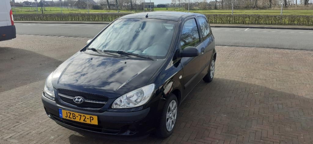 Hyundai Getz 1.1 3DRS 2008 Zwart, Auto's, Hyundai, Particulier, Getz, 360° camera, ABS, Achteruitrijcamera, Airbags, Android Auto