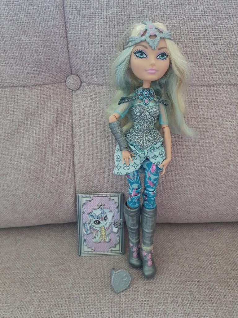 Ever after high, Dragon games, Ophalen of Verzenden, Pop