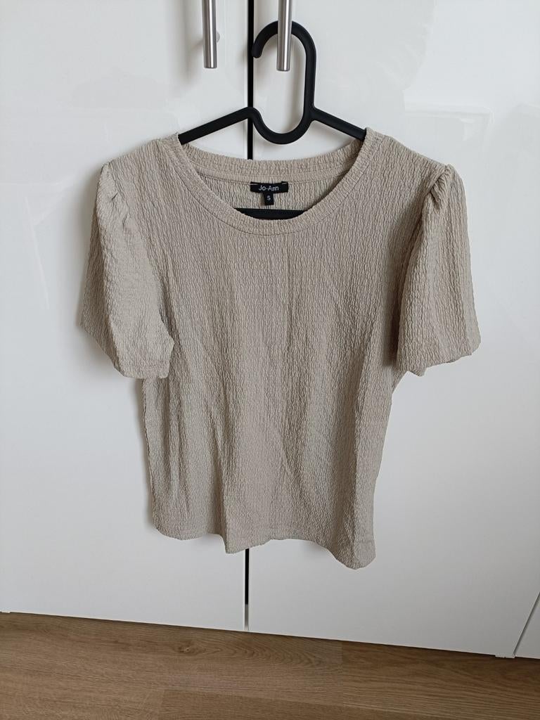 Jo-Ann Beige Getextureerd Topje, Beige, Nieuw, Ophalen of Verzenden, Korte mouw