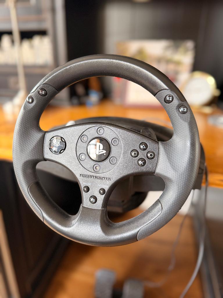 Thrustmaster T80 Racing Wheel, Ophalen, Zo goed als nieuw, Stuur of Pedalen, PlayStation 4