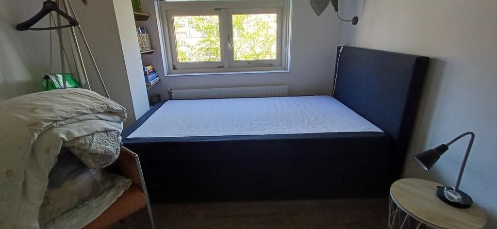 Comfortabel eenpersoons boxspringbed, Huis en Inrichting, Ophalen, Twijfelaar, 120 cm, Stof
