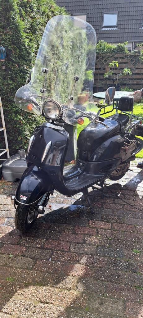 scooter, Fietsen en Brommers, Scooters | Kymco, Ophalen, Zo goed als nieuw, Benzine, Overige modellen