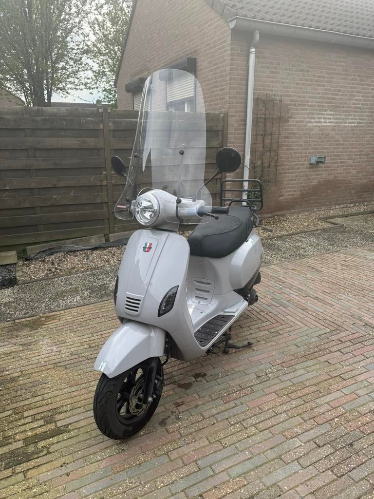 GTS Toscana, Gebruikt, Benzine, Ophalen, Overige merken