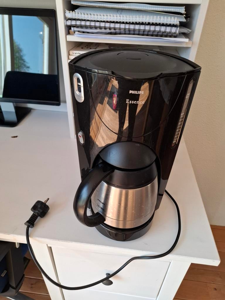 Philips Essence HD 7632 koffiezetapparaat, Witgoed en Apparatuur, Koffiezetapparaten, 10 kopjes of meer, Ophalen, Gebruikt, Koffiemachine