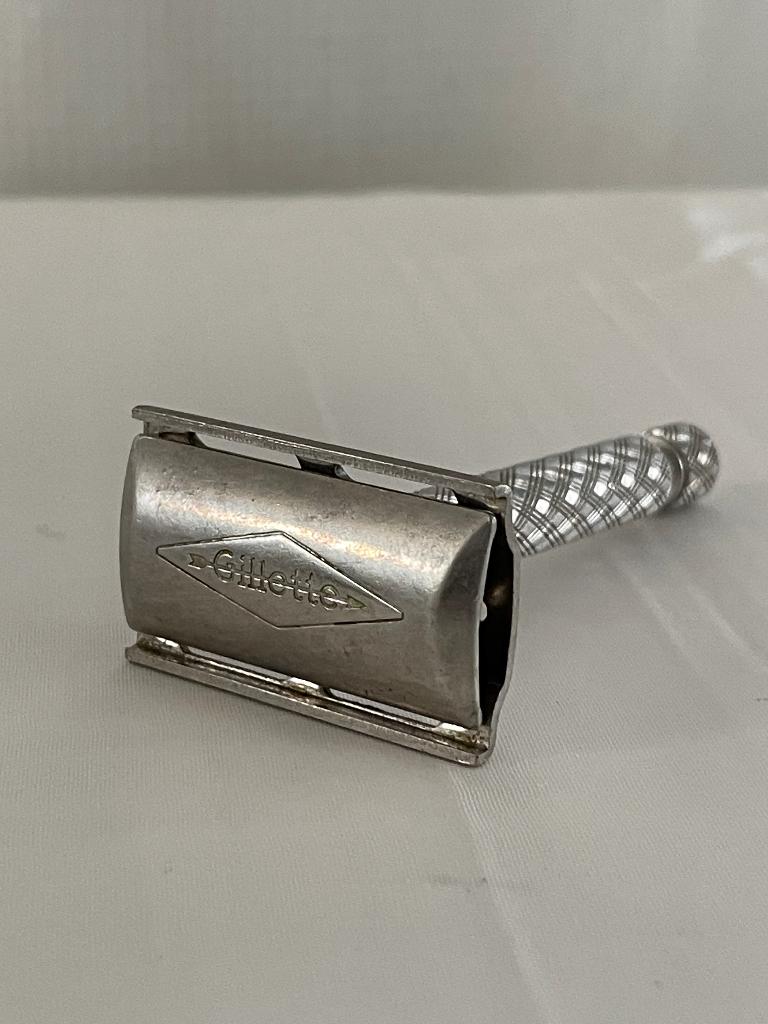 Vintage Gillette scheermes 3-delig, Sieraden, Tassen en Uiterlijk, Uiterlijk | Gezichtsverzorging, Gebruikt, Gehele gezicht, Ophalen of Verzenden