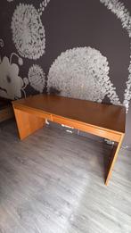 Free table, Ophalen, 50 tot 100 cm, Zo goed als nieuw, Minder dan 50 cm