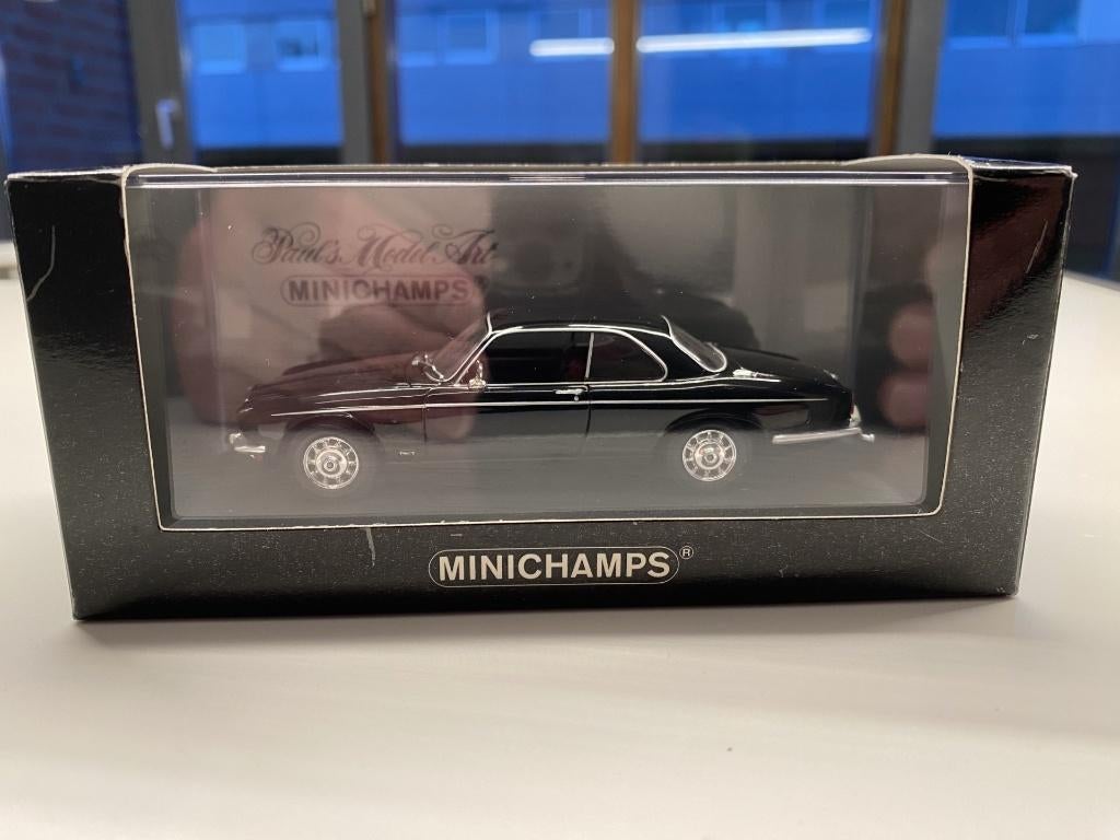Jaguar XJ coupé  1/43 Minichamps, Hobby en Vrije tijd, Modelauto's | 1:43, Ophalen of Verzenden, Zo goed als nieuw, Auto, MiniChamps