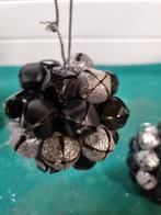 kerstbellen hangers zwart zilver [b431], Diversen, Kerst, Ophalen of Verzenden, 'T Olde Gre-j, Info@toldegrej.nl, Endepoelstraat 20f Didam