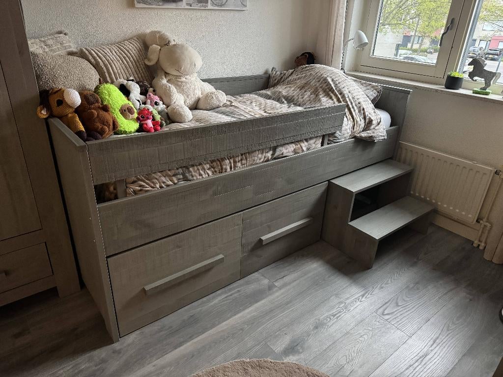 Complete kinderkamer van Coming Kids, Ophalen, Zo goed als nieuw, Jongetje of Meisje