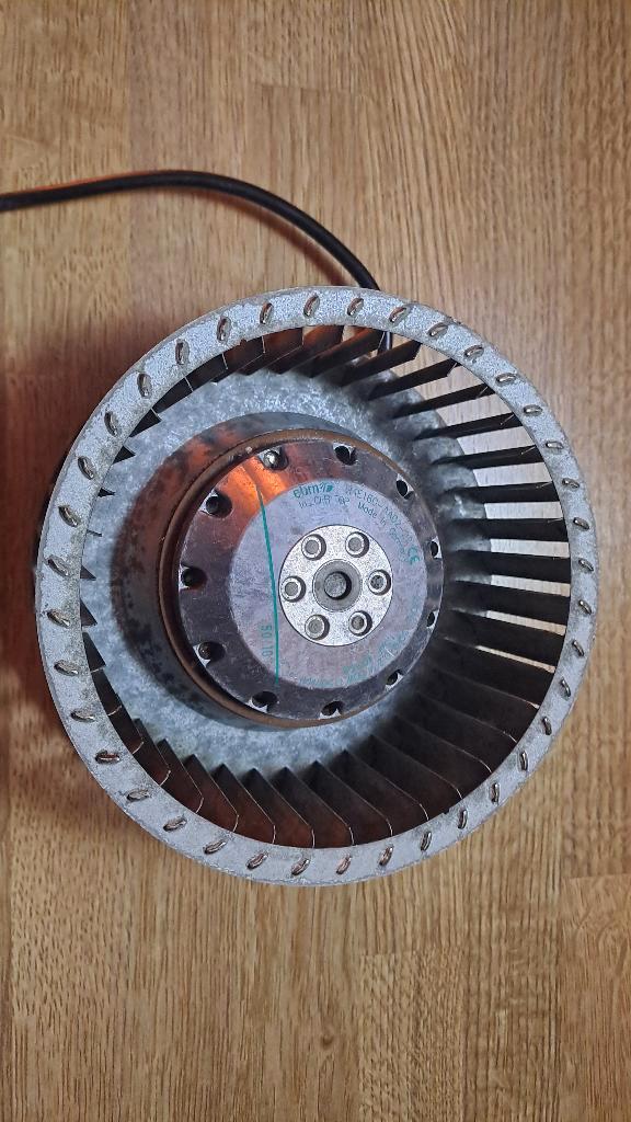 Gereviseerde Ventilatormotor Orcon MVS 8, Doe-het-zelf en Verbouw, Ventilatie en Afzuiging, Zo goed als nieuw, Ventilator en Afzuiger