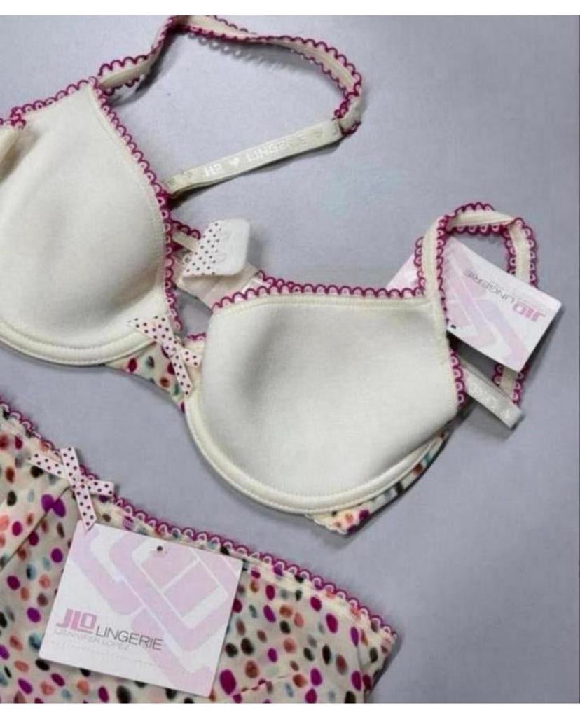 Jennifer Lopez JLO Lingerie creme roze beugelbh broekje 32B, Kleding | Dames, Ophalen of Verzenden, Setje, H, H