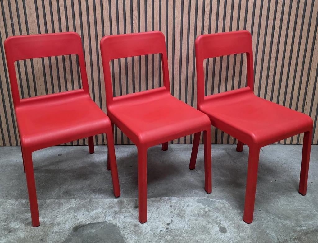 15 x Segis design stoelen rood terrasstoelen cafe horeca, Ophalen of Verzenden, Zo goed als nieuw, Rood, Vijf, Zes of meer stoelen