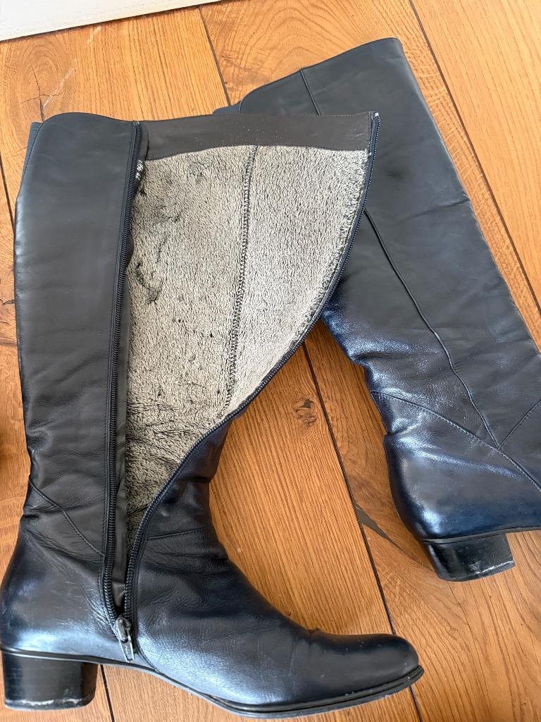 Zgan leren laarzen, maat 42, donkerblauw, Kleding | Dames, Schoenen, Zo goed als nieuw, Hoge laarzen, Blauw, Ophalen of Verzenden