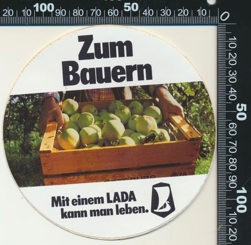 Sticker: Lada - Zum bauern, Ophalen of Verzenden, Zo goed als nieuw, Auto of Motor