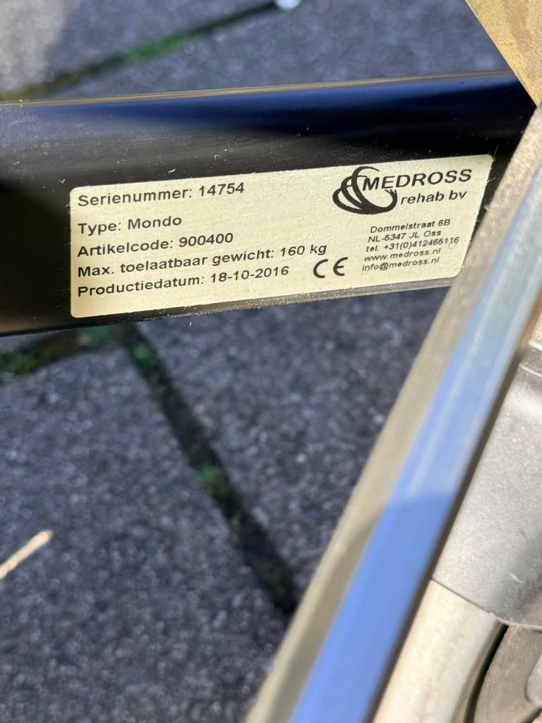 Elektrische Trippelstoel Medross MondoMax 160kg zonder lader, Diversen, Ophalen of Verzenden, Zo goed als nieuw