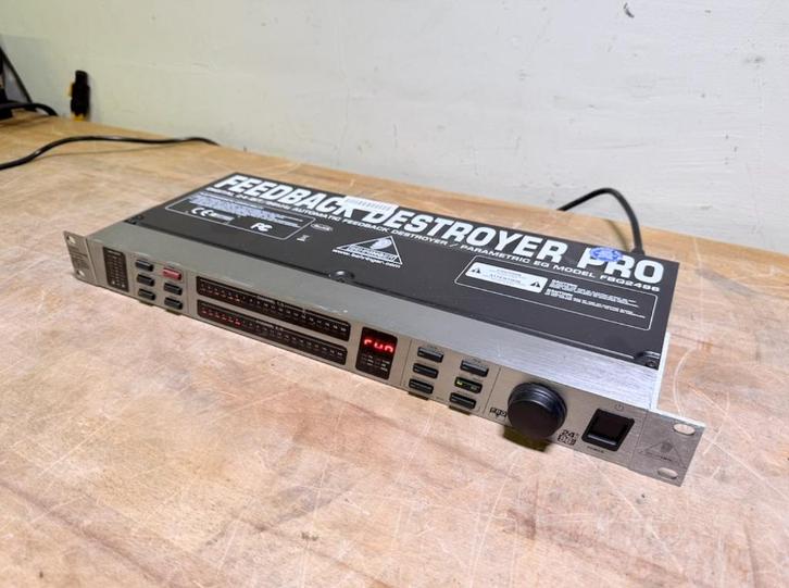Behringer FBQ2496 Feedback Destroyer Pro, Muziek en Instrumenten, Effecten, Gebruikt, Ophalen of Verzenden