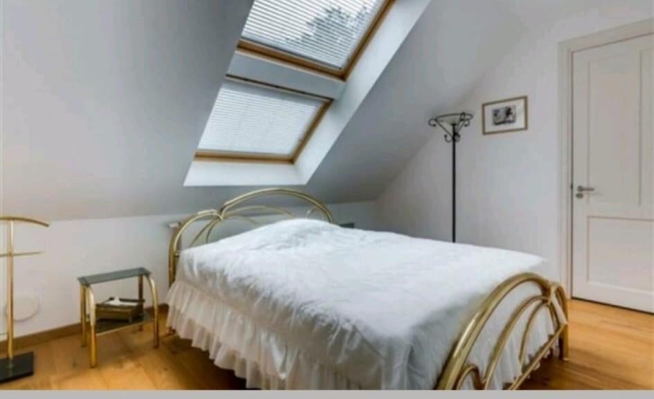 Gouden tweepersoonsbed met vintage metalen/messing frame, Ophalen, Overige materialen, Gebruikt, Overige kleuren
