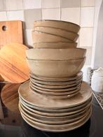 Xenos Toscane beige servies, Huis en Inrichting, Keuken | Servies, Ophalen, Gebruikt, Bord(en), Effen