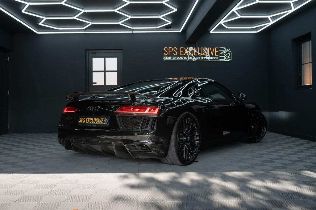 Audi R8 5.2 FSI quattro Plus V10 / Keramisch / KW V4 / Apple, Automaat, Zwart, 5204 cc, Zwart