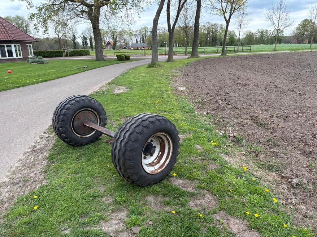 Landbouw as, Ophalen