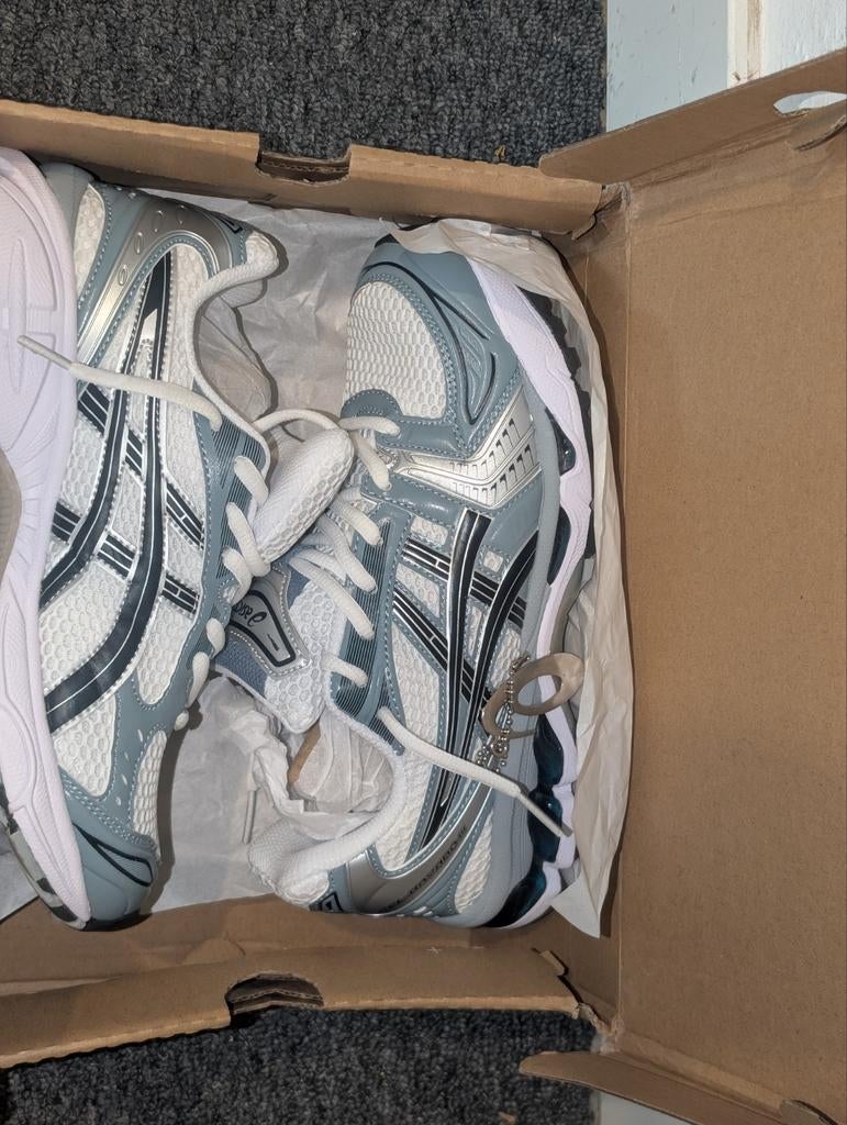 ASICS GEL-KAYANO 14 - White/Fjord Grey, Wit, Nieuw, Ophalen of Verzenden, Sneakers of Gympen