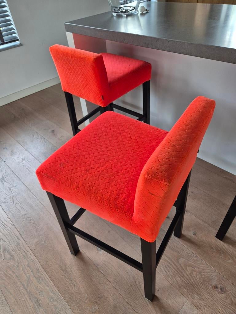 3 Opvallende Keyser & Co Barkrukken - Oranje, Gebruikt, Met voetsteun, 60 tot 90 cm, Ophalen of Verzenden