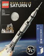 LEGO set NASA Apollo Saturn V (92176), Ophalen of Verzenden, Zo goed als nieuw, Complete set, Lego
