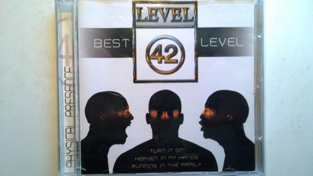 Level 42 - Physical Presence (Best Level), Ophalen of Verzenden, 1980 - 1989, Zo goed als nieuw