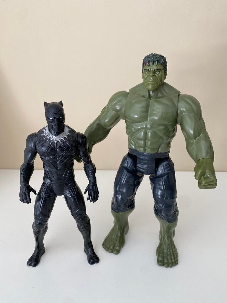 2x Marvel actiefiguren Hasbro – Hulk & Black Panther ‍️, Kinderen en Baby's, Speelgoed | Actiefiguren, Gebruikt, Ophalen of Verzenden