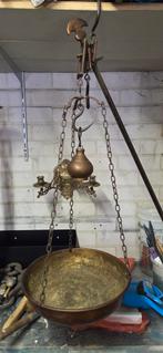 Antieke koperen weegschaal, Ophalen