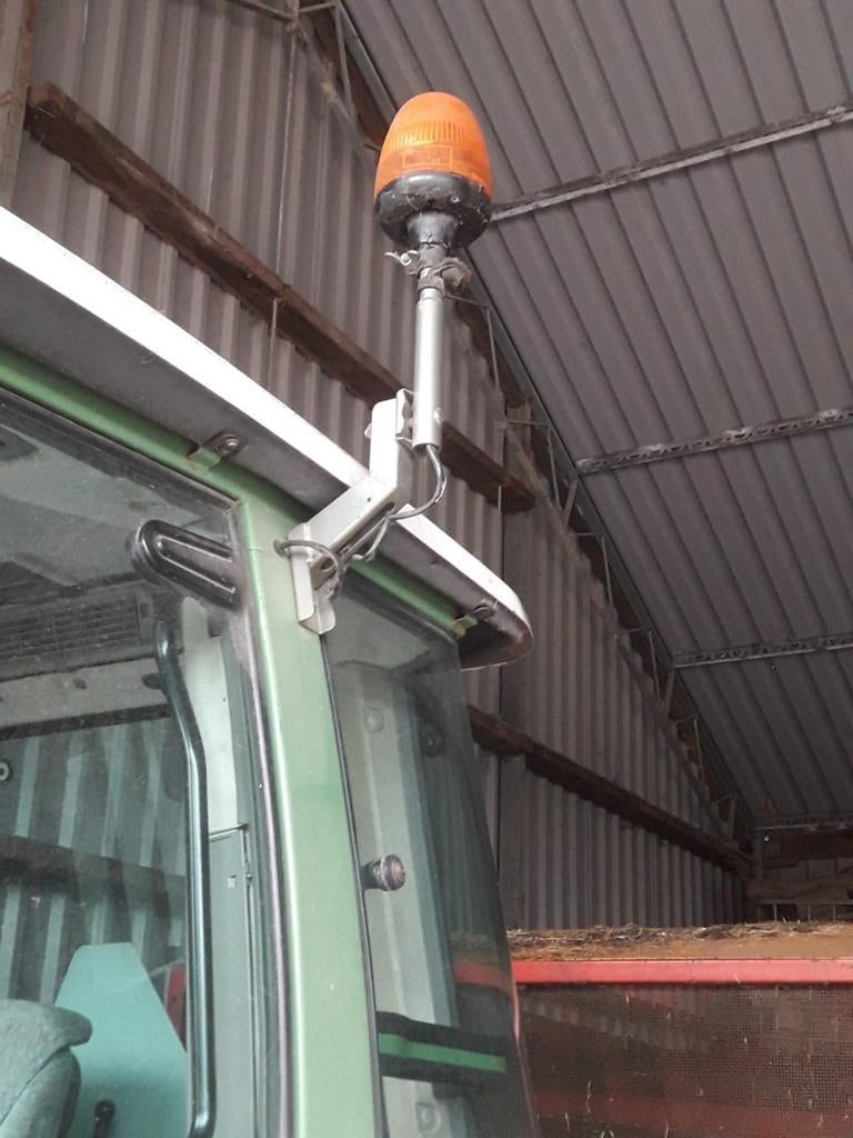 Originele fendt zwaailamp + steun., Ophalen of Verzenden, Gebruikt