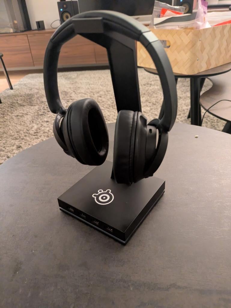 Koptelefoon houder met 4 USB poorten, Computers en Software, Dockingstations, Ophalen of Verzenden, Zo goed als nieuw, USB-hub