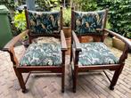 2 Antieke eikenhouten  stoelen met jungleprint, Ophalen
