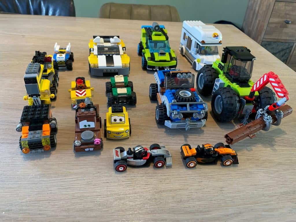 Verzameling Lego voertuigen- camper/ raceauto,s/ bos tractor, Ophalen of Verzenden