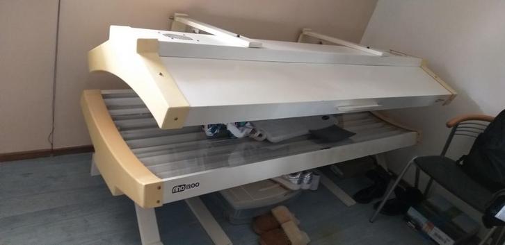 Gratis af te halen Zonnebank /oud ijzer Amersfoort, Witgoed en Apparatuur, Zonnebanken en Gezichtsbruiners, Gebruikt, Zonnebank dubbelzijdig