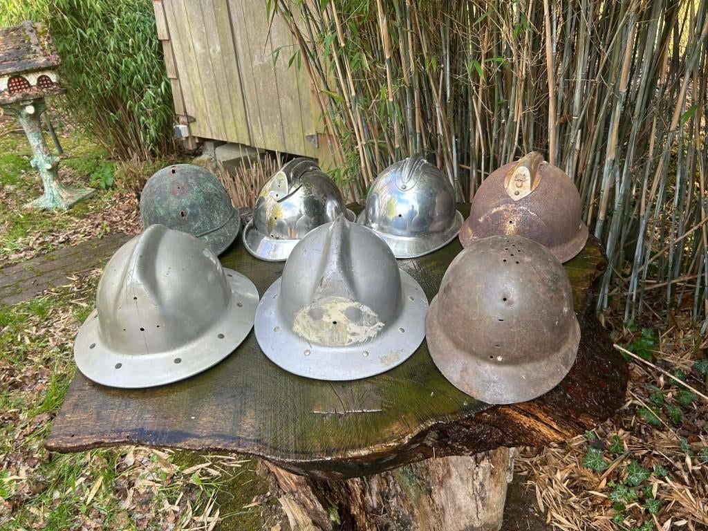 set helmen, Verzamelen, Militaria | Algemeen, Landmacht, Helm of Baret, Nederland, Ophalen of Verzenden