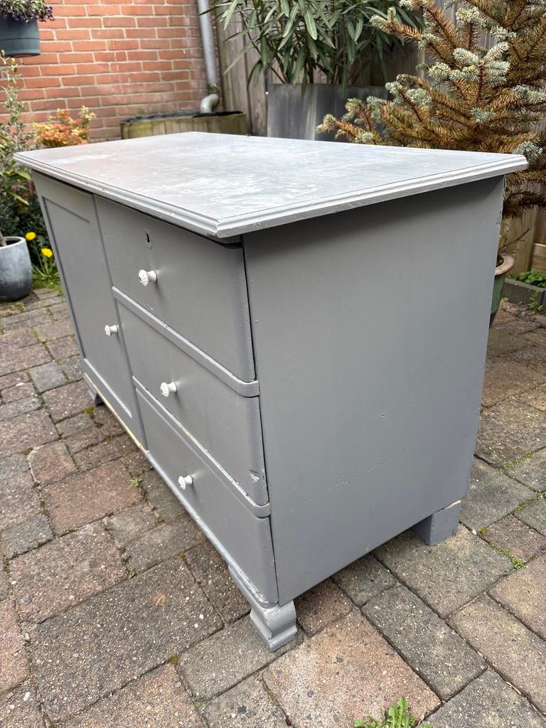 Grenen kastje, Ophalen, Gebruikt