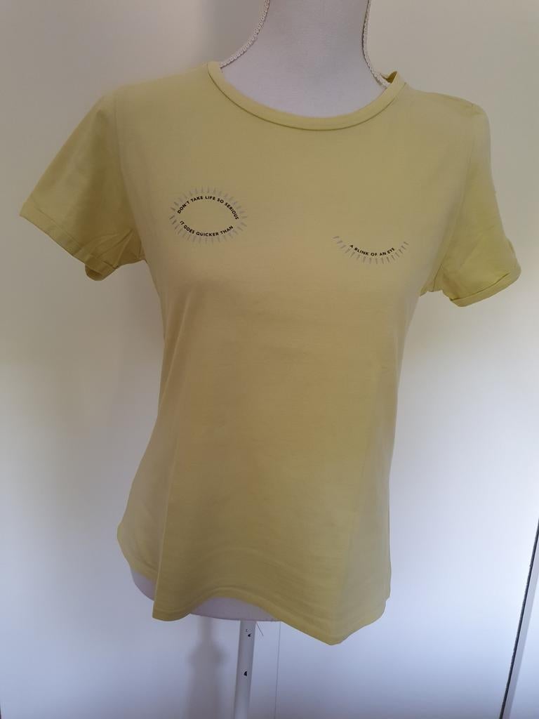 Geel T-shirt van Melting Stockholm maat M., Maat 38/40 (M), Geel, Ophalen of Verzenden, Zo goed als nieuw