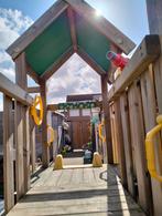 Speelhuis met glijbaan, Ophalen