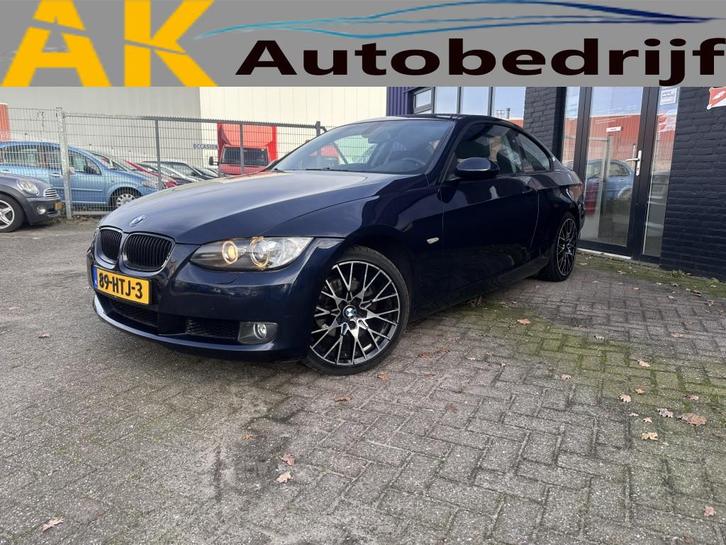BMW 3 Serie Coupe 320i Corp.Lease Exec (bj 2009, automaat), Auto's, BMW, Bedrijf, Te koop, 3-Serie, ABS, Airbags, Airconditioning