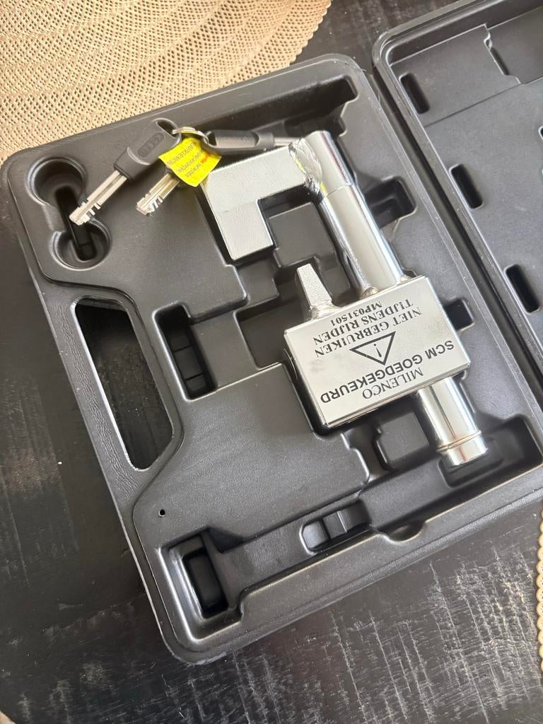 Milenco Compact Disselslot SCM Goedgekeurd, Caravans en Kamperen, Ophalen, Zo goed als nieuw