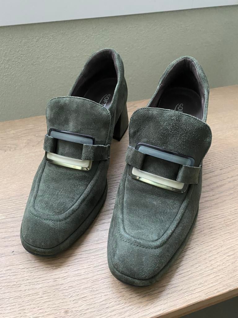 Loafers - Softwaves - mt 39,5 - olijfgroen, Kleding | Dames, Schoenen, Ophalen of Verzenden, Zo goed als nieuw, Groen, Instappers
