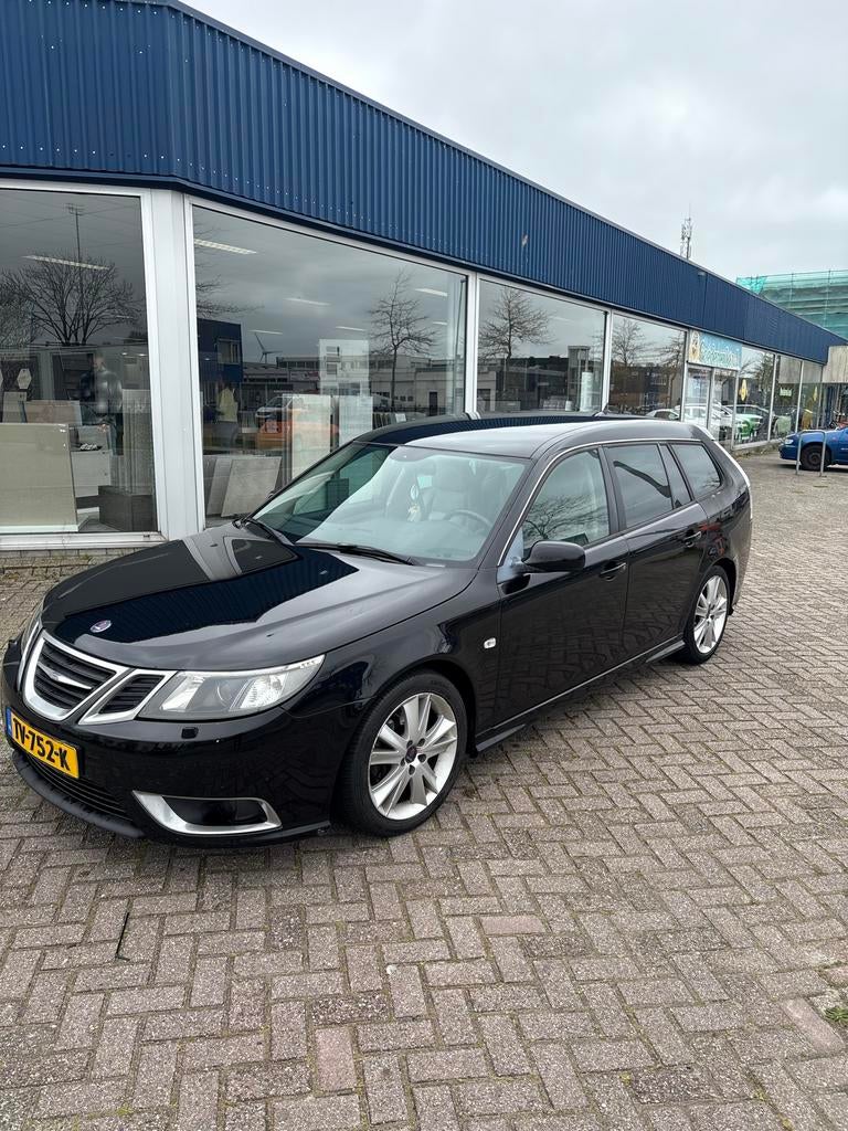 Saab 9-3 1.9 Ttid 132KW Estate 2008 Zwart, Auto's, Saab, Voorwielaandrijving, Beige, 4 cilinders, 1505 kg