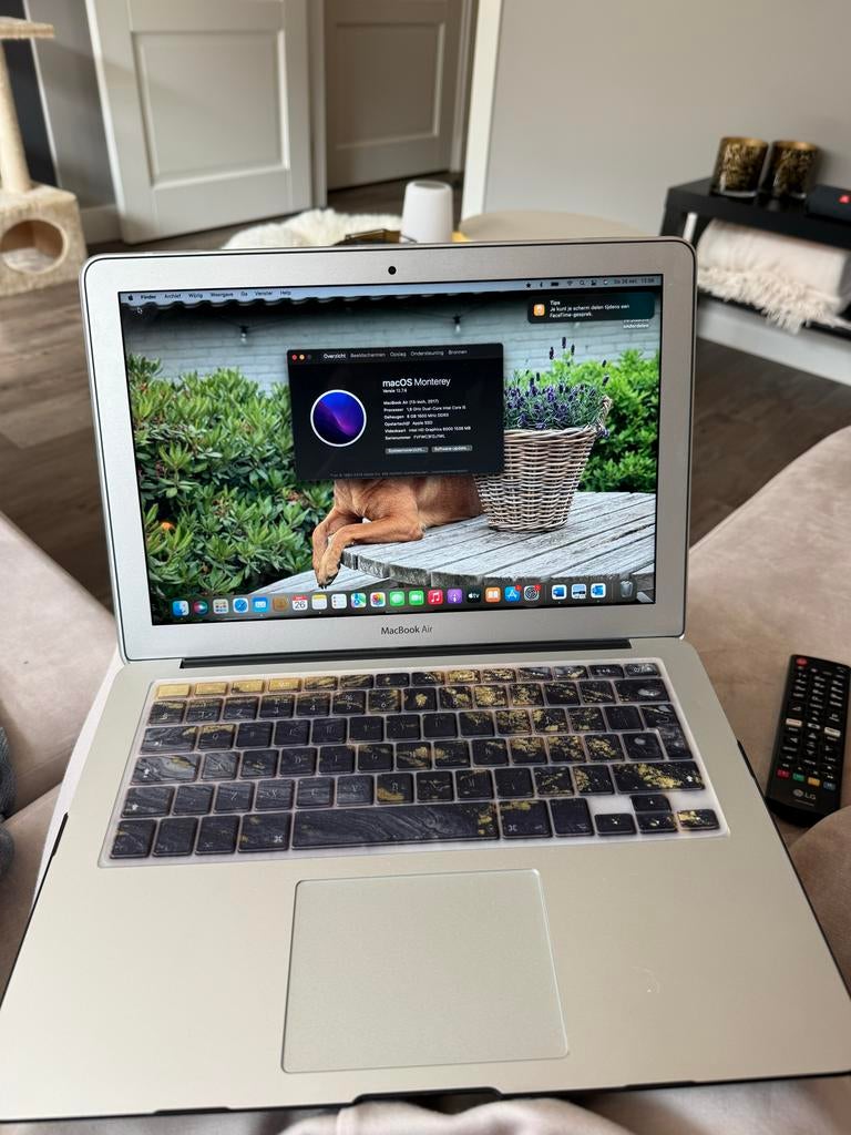 MacBook Air (13-inch, 2017), Computers en Software, Gebruikt, 256 GB, Qwerty, 8 GB