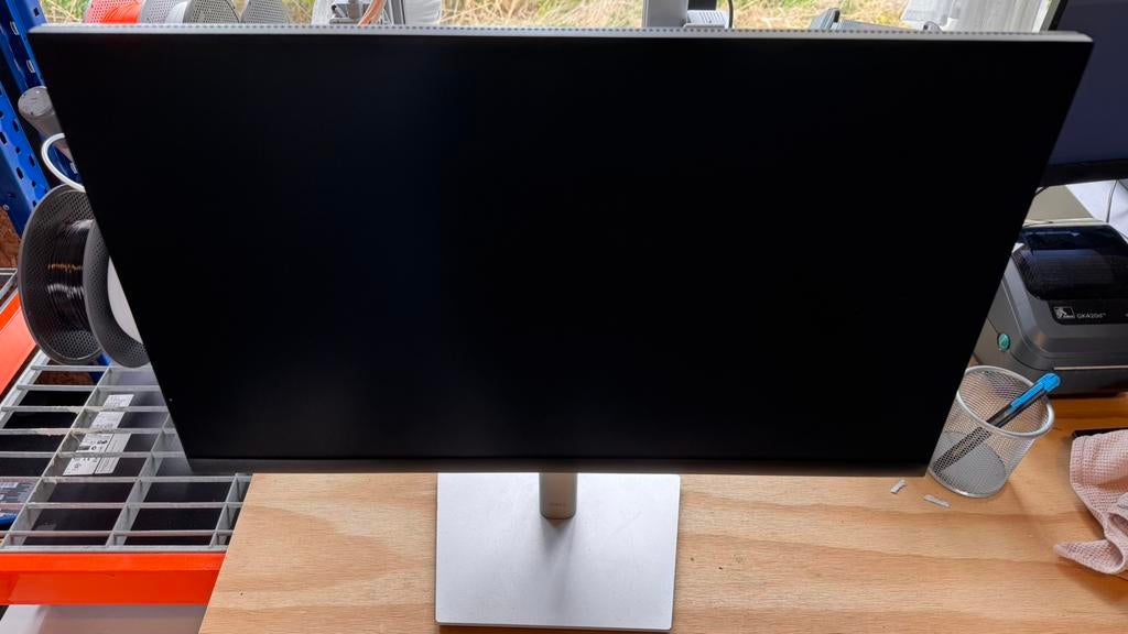 Dell Monitor Zwart P2422HE, Computers en Software, Monitoren, Draaibaar, IPS, Full HD, Ophalen of Verzenden