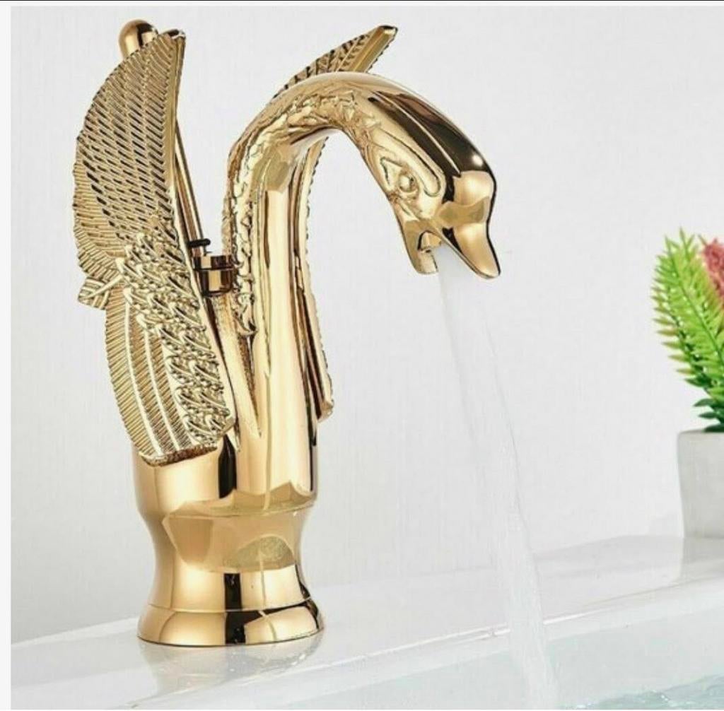 Gouden Messing Wastafelkraan - Luxe Design, Huis en Inrichting, Keuken | Complete keukens, Ophalen, Overige materialen, Geel, Overige typen